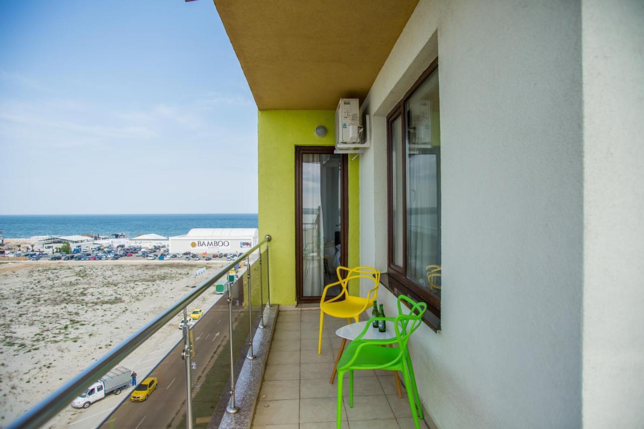 Bella Vista Summerland Mamaia Ngoại thất bức ảnh