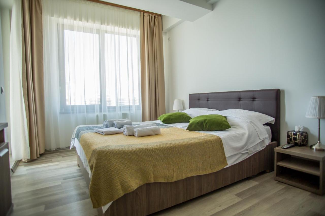 Bella Vista Summerland Mamaia Ngoại thất bức ảnh