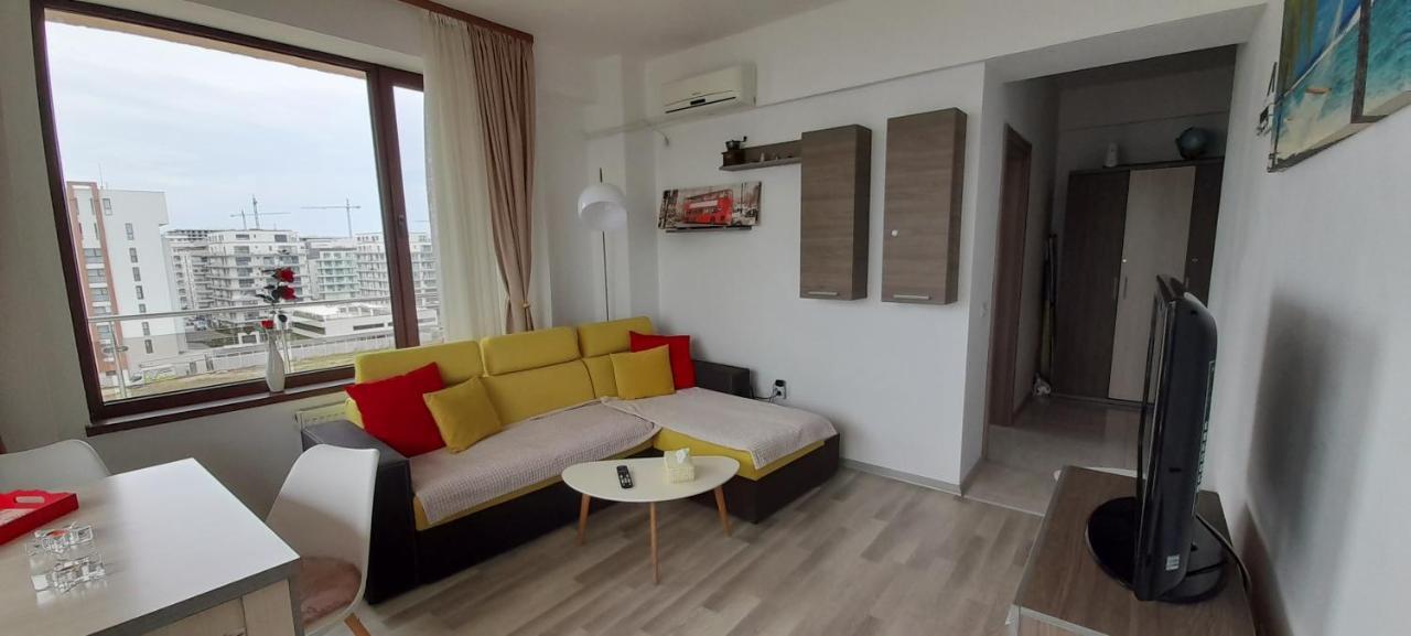 Bella Vista Summerland Mamaia Ngoại thất bức ảnh