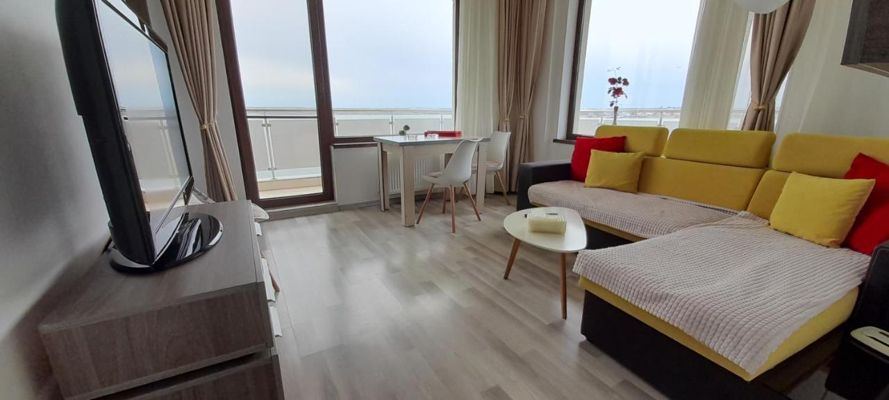 Bella Vista Summerland Mamaia Ngoại thất bức ảnh