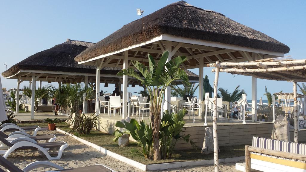 Bella Vista Summerland Mamaia Ngoại thất bức ảnh