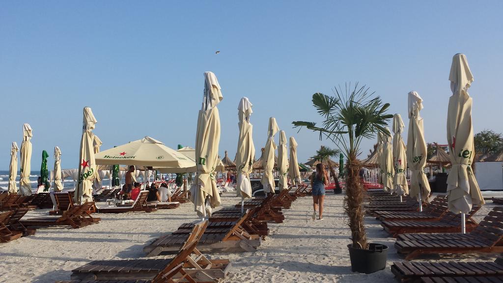 Bella Vista Summerland Mamaia Ngoại thất bức ảnh